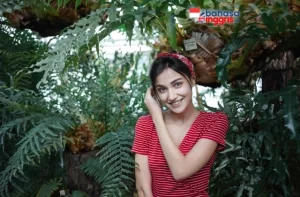 Cara Tarzan mengajari saya bahasa Inggris dulu adalah dengan memfokuskan pada bahasa Inggris yang langsung bisa dipraktekkan kapan saja, dimana saja, tanpa batas, mulai dari yang paling dasar, kejar-kejaran terus-menerus. Bahasa Inggris yang paling dasar menurutnya bukan berarti mempelajari tata bahasa Inggris, bukan juga dengan melihat gambar-gambar, bukan juga mulai dari membaca buku.